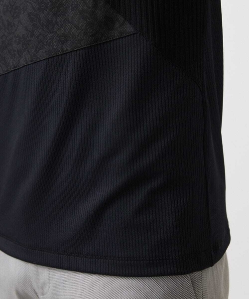 MICHEL KLEIN HOMME (ミッシェルクランオム)の「マテリアルブロックVネックカットソー(Tシャツ/カットソー・メンズ・ブラック・MEDIUM/LARGE/X-LARGE)」の6枚目の写真