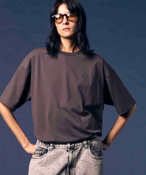 MAISON SPECIAL（メゾンスペシャル）の「《UNISEX》ECIL Prime-Over Crew Neck T-Shirt/ECILプライムオーバークルーネックTシャツ【MAISON SPECIAL/メゾンスペシャル】（Tシャツ/カットソー・メンズ・ホワイト/ブラック/チャコールグレー/ピンク/グリーン/ライム・0/2/1）」の3枚目の写真