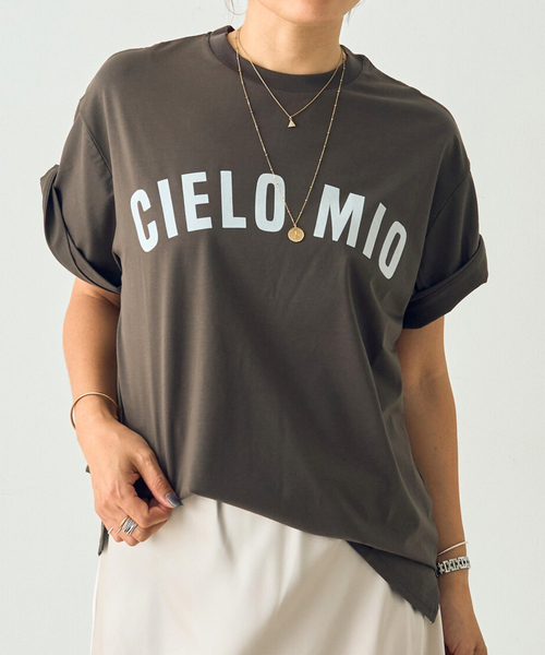 DESIGNWORKS（デザインワークス）の「フロッキープリントTシャツ（Tシャツ/カットソー・レディース・ホワイト/キャメル/チャコールグレー・38）」の2枚目の写真