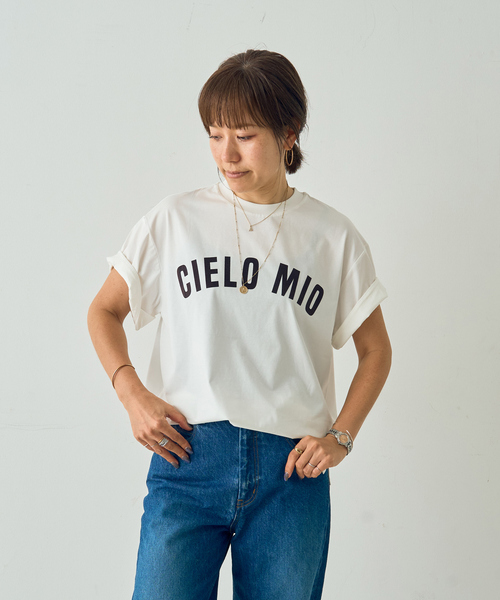 DESIGNWORKS（デザインワークス）の「フロッキープリントTシャツ（Tシャツ/カットソー・レディース・ホワイト/キャメル/チャコールグレー・38）」の5枚目の写真