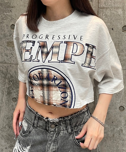 ROGER AND RAW(ロジャーアンドロウ)の「チェックロゴ刺繍スウェット半袖ショートトップス(Tシャツ/カットソー・レディース・グレイッシュベージュ/ブラック/ホワイト・FREE)」の8枚目の写真