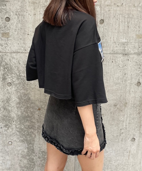 ROGER AND RAW(ロジャーアンドロウ)の「チェックロゴ刺繍スウェット半袖ショートトップス(Tシャツ/カットソー・レディース・グレイッシュベージュ/ブラック/ホワイト・FREE)」の13枚目の写真