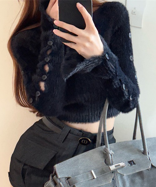 Lace Ladies(レースレディース)の「ボタン カットアウトコンパクト シャギー ニット プルオーバー(ニット/セーター・レディース・ホワイト/ブラック・FREE)」の6枚目の写真