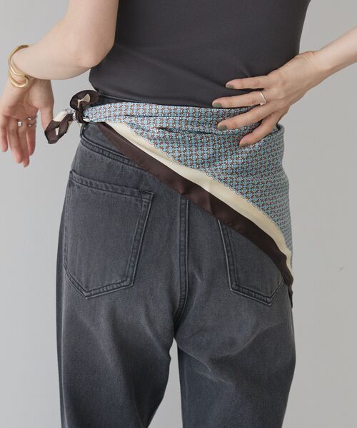 AMERICAN HOLIC(アメリカンホリック)の「小紋柄アソートスカーフ(バンダナ/スカーフ・レディース・ネイビー/ブルー/ベージュ・FREE)」の10枚目の写真