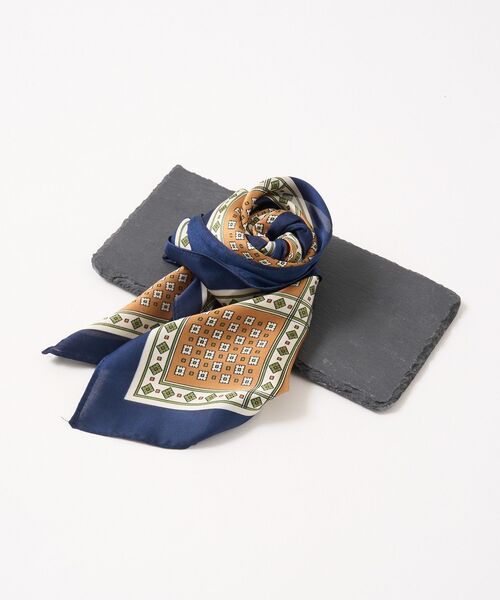 AMERICAN HOLIC(アメリカンホリック)の「小紋柄アソートスカーフ(バンダナ/スカーフ・レディース・ネイビー/ブルー/ベージュ・FREE)」の16枚目の写真