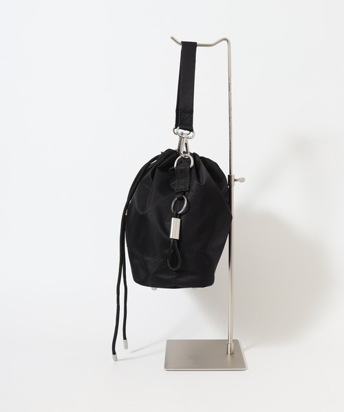 HUNTER（ハンター）の「HUNTER PREMIUM NYLON BUCKET プレミアム ナイロン バケット バッグ（ショルダーバッグ・レディース・ブラック・FREE）」の8枚目の写真
