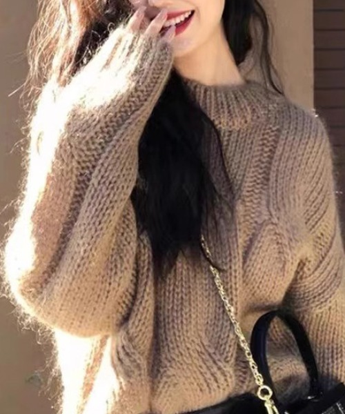 cammie(キャミー)の「ケーブル編みルーズニット(ニット/セーター・レディース・ベージュ・F)」の2枚目の写真