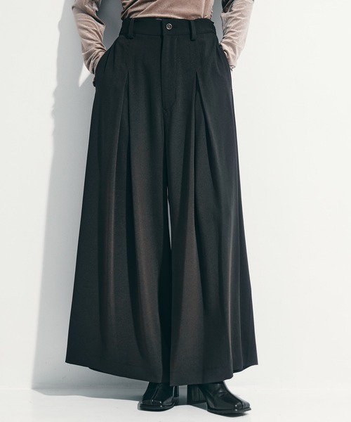 UJOH/ウジョー】《STUDIOUS別注》Inverted Tuck Flare PNT