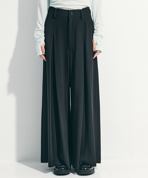 UJOH/ウジョー】《STUDIOUS別注》Inverted Tuck Flare PNT/フレア