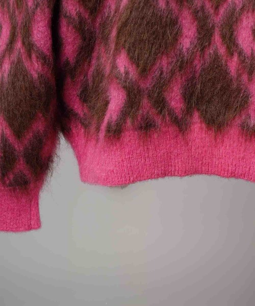 MAISON SPECIAL(メゾンスペシャル)の「《UNISEX》Diamond Geometric Pattern Prime-Over Crew Neck Mohair Shaggy Knit Pullover/ダイヤジオメトリックパターンプライムオーバークルーネックモヘアシャギーニットプルオーバー【MAISON SPECIAL/メゾンスペシャル】(ニット/セーター・メンズ・グレー/ブラウン・0/1/2)」の6枚目の写真