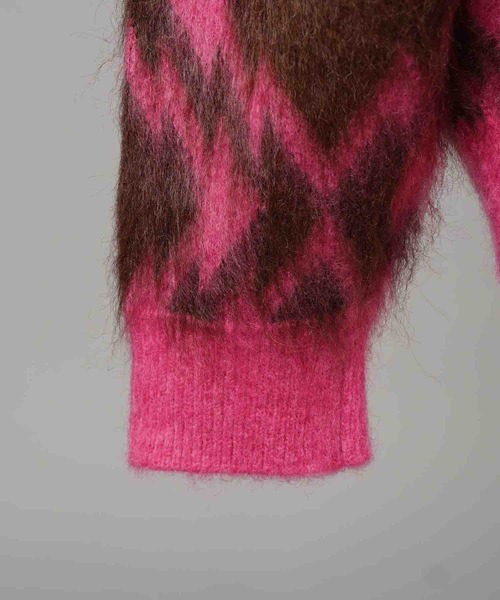 MAISON SPECIAL(メゾンスペシャル)の「《UNISEX》Diamond Geometric Pattern Prime-Over Crew Neck Mohair Shaggy Knit Pullover/ダイヤジオメトリックパターンプライムオーバークルーネックモヘアシャギーニットプルオーバー【MAISON SPECIAL/メゾンスペシャル】(ニット/セーター・メンズ・グレー/ブラウン・0/1/2)」の4枚目の写真