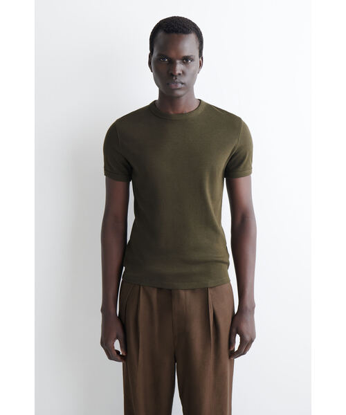 スリムフィットリブTシャツ（Tシャツ/カットソー）｜COS（コス）の