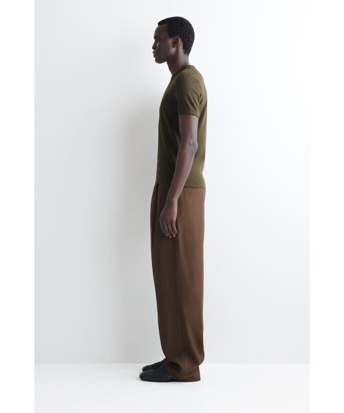 スリムフィットリブTシャツ（Tシャツ/カットソー）｜COS（コス）の