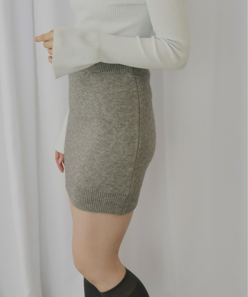 Olu.（オルドット）の「タイトミニスカート[セットアップ可能]（スカート・レディース・ネイビー/グレー・FREE）」の19枚目の写真
