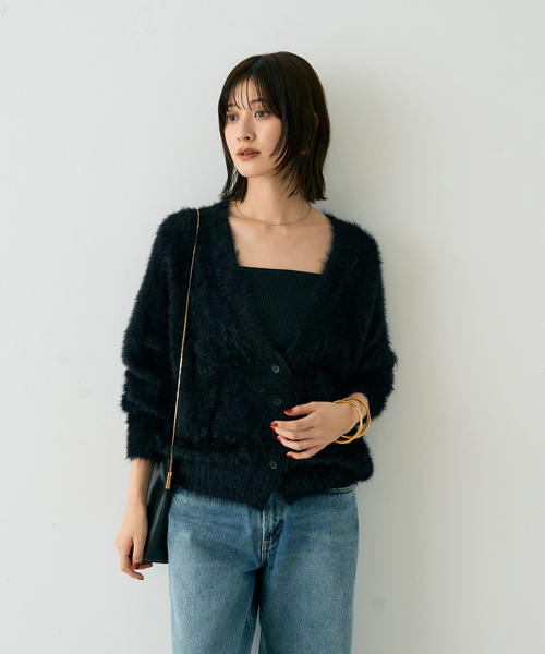 Rouge vif Anna（ルージュヴィフアンナ）の「【2点セット】ファーニットカーデ×リブニットキャミ アンサンブル（カーディガン/ボレロ・レディース・ベージュ/ブラック/サックスブルー・フリー）」の8枚目の写真