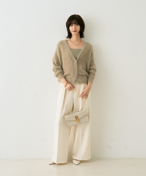 Rouge vif Anna（ルージュヴィフアンナ）の「【2点セット】ファーニットカーデ×リブニットキャミ アンサンブル（カーディガン/ボレロ・レディース・ベージュ/ブラック/サックスブルー・フリー）」の12枚目の写真