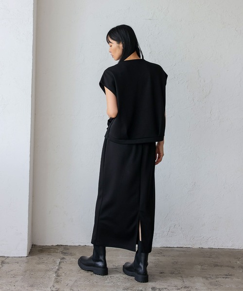 VitaFelice（ヴィータフェリーチェ）の「ノースリーブジップフロントポケットベスト（セットアップ対応）（ベスト・レディース・ブラック/チャコールグレー・FREE）」の14枚目の写真