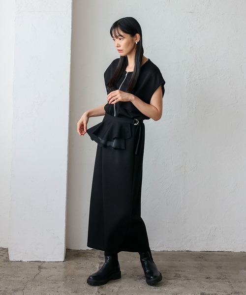 VitaFelice（ヴィータフェリーチェ）の「ノースリーブジップフロントポケットベスト（セットアップ対応）（ベスト・レディース・ブラック/チャコールグレー・FREE）」の16枚目の写真