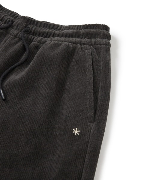 Snow Peak(スノーピーク)の「Snow Peak / Corduroy Women's Semi-Wide Pants コーデュロイレディースセミワイドパンツ 海外限定(スウェットパンツ・レディース・ライトベージュ/スミクロ/ブラウン・S/M/L)」の8枚目の写真