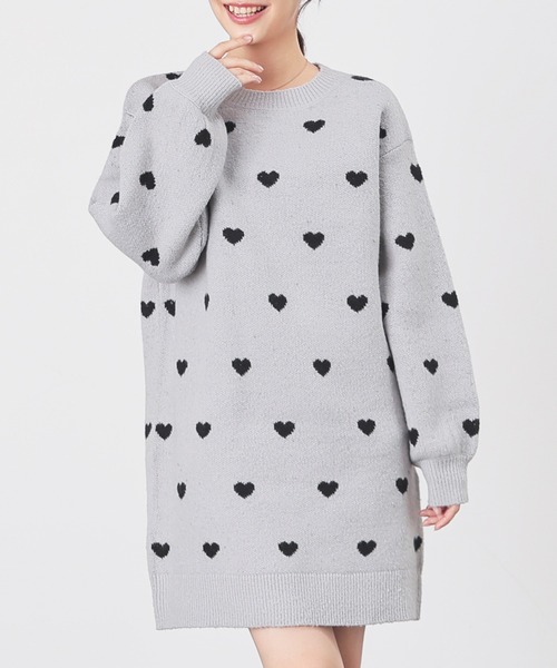 Honeys（ハニーズ）の「総柄ニットワンピース（ワンピース・レディース・ブルー系その他/グレー系/アイボリー系/ピンク系その他・M/L/S/3L/LL）」の3枚目の写真