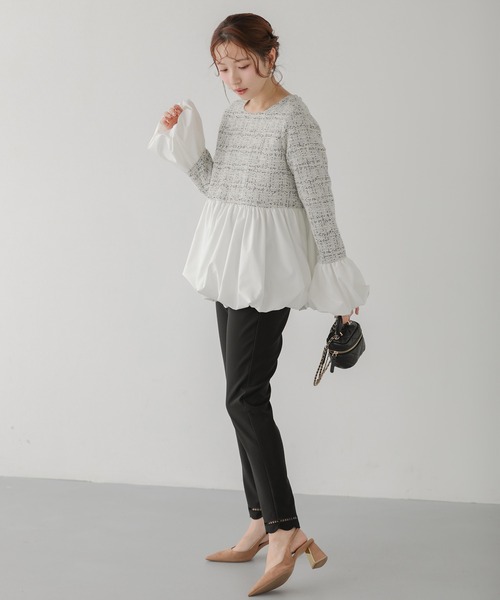 Fit more(フィットモア)の「ツイードバックフリルバルーントップス(その他トップス・レディース・ベージュ/ブラック・FREE)」の11枚目の写真