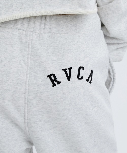 RVCA（ルーカ）の「RVCA レディース ARCH COLLEGE SWEAT PANTS セットアップボトムス 【2025年秋冬モデル】 @autumn/ルーカウエストゴムスウェットパンツ（スウェットパンツ・レディース・オフホワイト/グレー/ブラック・MEDIUM/SMALL）」の22枚目の写真