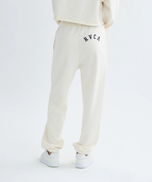 RVCA（ルーカ）の「RVCA レディース ARCH COLLEGE SWEAT PANTS セットアップボトムス 【2025年秋冬モデル】 @autumn/ルーカウエストゴムスウェットパンツ（スウェットパンツ・レディース・オフホワイト/グレー/ブラック・MEDIUM/SMALL）」の6枚目の写真
