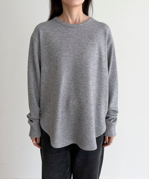 fredy emue（フレディエミュ）の「2WAYヘンリーラメプルオーバー（Tシャツ/カットソー・レディース・ブラック/グレー/アイボリー/サックスブルー・38）」の10枚目の写真