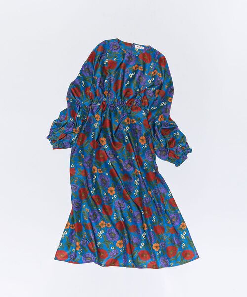 Green Parks(グリーンパークス)の「■WITH KURUMI NAKATA フラワープリントワンピース(ワンピース・レディース・ブラック/ブルー・FREE)」の3枚目の写真