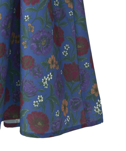 Green Parks(グリーンパークス)の「■WITH KURUMI NAKATA フラワープリントワンピース(ワンピース・レディース・ブラック/ブルー・FREE)」の12枚目の写真