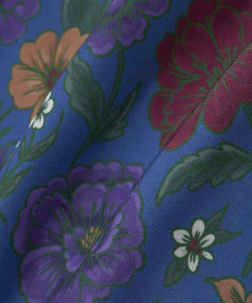 Green Parks(グリーンパークス)の「■WITH KURUMI NAKATA フラワープリントワンピース(ワンピース・レディース・ブラック/ブルー・FREE)」の16枚目の写真