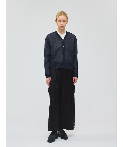 mizuiroind（ミズイロインド）の「mizuiro ind ワッシャーボイルVネックカーディガン（カーディガン/ボレロ・レディース・オフホワイト/ブラック/ネイビー/ライトグレー・FREE）」の13枚目の写真