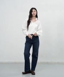 【GENERAL IDEA】フリル襟ルーズブラウス / LOOSE FIT FRILL COLLAR BLOUSE