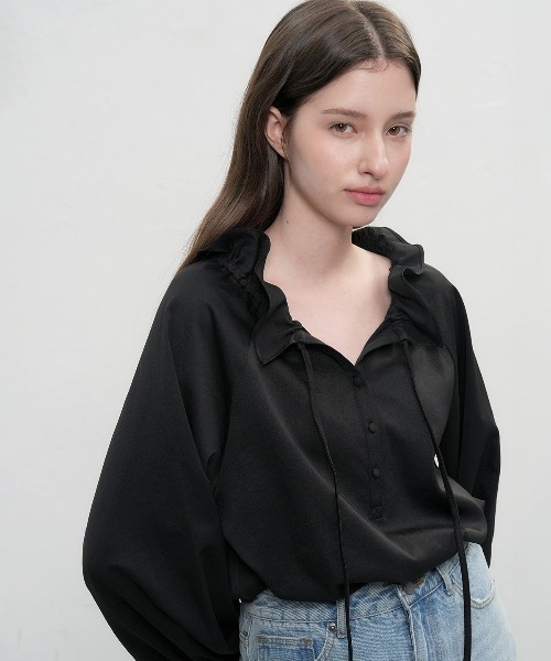 セール】【GENERAL IDEA】フリル襟ルーズブラウス / LOOSE FIT FRILL