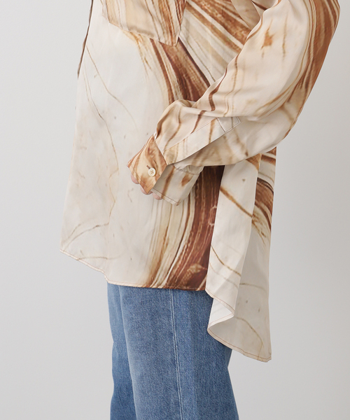 FUMIE TANAKA（フミエタナカ）の「【FUMIE TANAKA(フミエタナカ)】marble sh：シャツ（シャツ/ブラウス・レディース・ベージュ・2）」の9枚目の写真