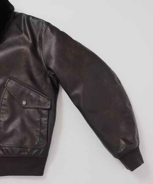 B.C STOCK（ベーセーストック）の「フェイクレザー G1 フライトジャケット（ミリタリージャケット・メンズ・ブラウン・LARGE/MEDIUM）」の6枚目の写真