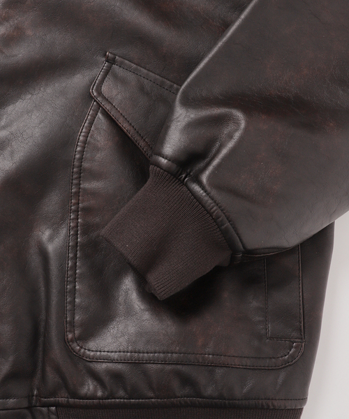 B.C STOCK（ベーセーストック）の「フェイクレザー G1 フライトジャケット（ミリタリージャケット・メンズ・ブラウン・LARGE/MEDIUM）」の8枚目の写真