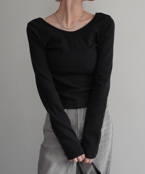 Rashik(ラシク)の「【Rashik】ディープラウンドネックトップス(Tシャツ/カットソー・レディース・ベージュ/ホワイト/ブラック/ミント・FREE)」の3枚目の写真