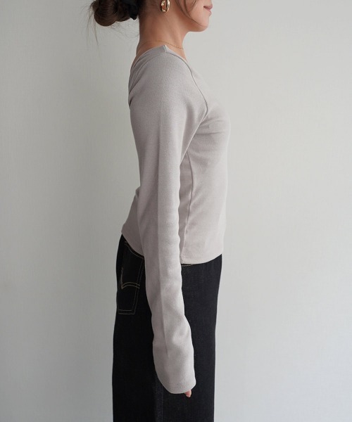 Rashik(ラシク)の「【Rashik】ディープラウンドネックトップス(Tシャツ/カットソー・レディース・ベージュ/ホワイト/ブラック/ミント・FREE)」の18枚目の写真