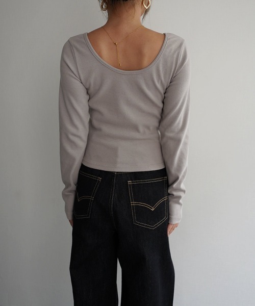 Rashik(ラシク)の「【Rashik】ディープラウンドネックトップス(Tシャツ/カットソー・レディース・ベージュ/ホワイト/ブラック/ミント・FREE)」の19枚目の写真