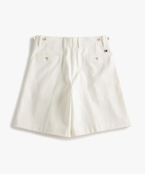TOMMY HILFIGER(トミーヒルフィガー)の「ワイドレッグチノショーツ(チノパンツ・メンズ・ホワイト・46/48/50/52)」の6枚目の写真