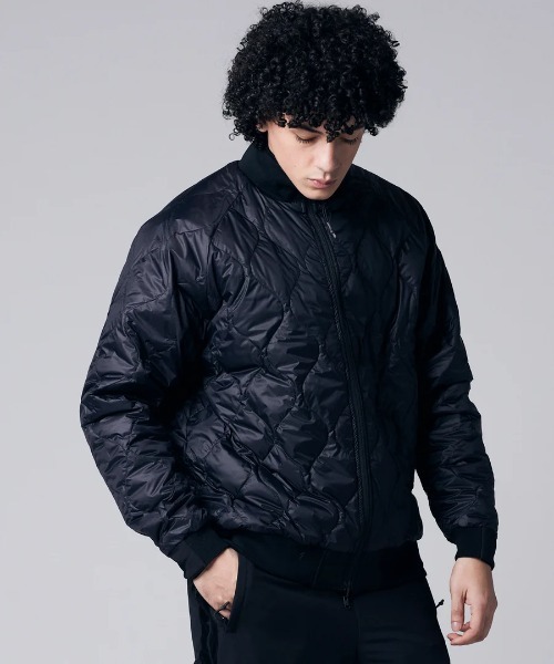 TAION（タイオン）の「TAION JERSEY DOWN JACKET (TAION-JK13JS-J1)（ダウンジャケット/コート・メンズ・ブラック×ブラック・MEDIUM/SMALL/X-LARGE/LARGE）」の4枚目の写真