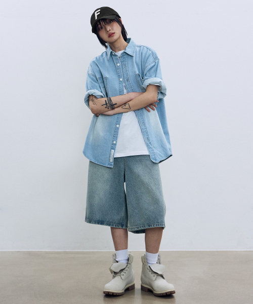 F.ILLUMINATE(フィルミネイト)の「サイドカーブバミューダデニムショーツ - ブルー(その他パンツ・レディース・その他・SMALL/LARGE)」の4枚目の写真