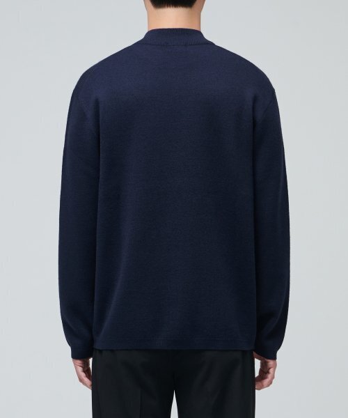 MUSINSA STANDARD(ムシンサスタンダード)の「ミニマルモックネックニット【ネイビー】(ニット/セーター・メンズ・その他・MEDIUM/LARGE/X-LARGE/XX-LARGE/SMALL)」の3枚目の写真