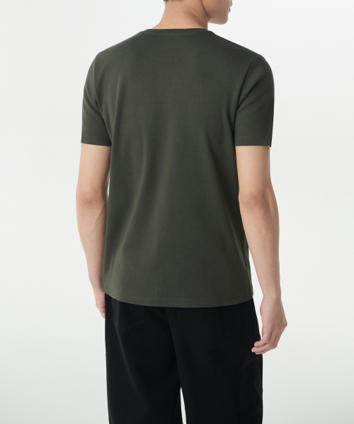 MUSINSA STANDARD（ムシンサスタンダード）の「マッスルフィットクルーネックモーダルTシャツ[カーキ]（Tシャツ/カットソー・メンズ・その他・X-LARGE/XX-LARGE/XXX-LARGE/SMALL/MEDIUM/LARGE）」の3枚目の写真