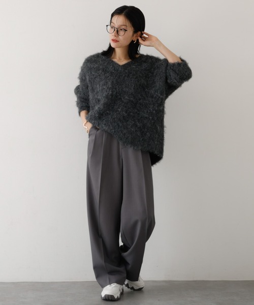 abahouse mavie（アバハウスマヴィ）の「【後ろウエストゴム】タックワイドスラックス　m_01/シーズンレス/メンズライク/美脚（スラックス・レディース・ブラック/ベージュ/グレー・40/38/36）」の5枚目の写真