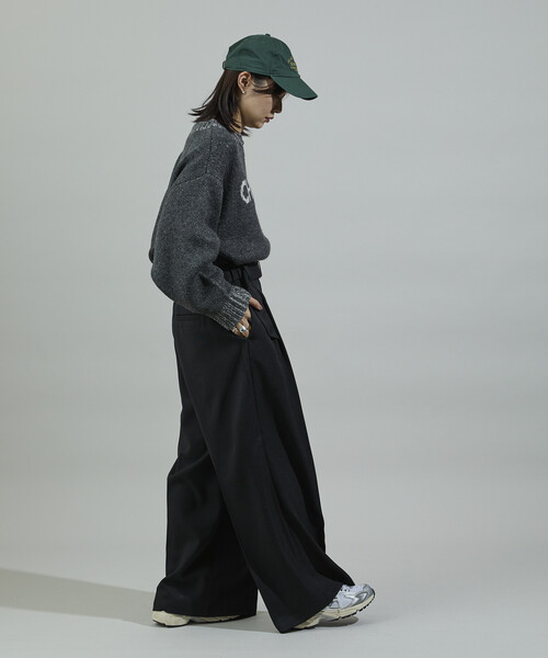FREAK'S STORE(フリークスストア)の「配色 ロゴニット(ニット/セーター・レディース・グレー/ブラック/ベージュ・フリ-)」の6枚目の写真