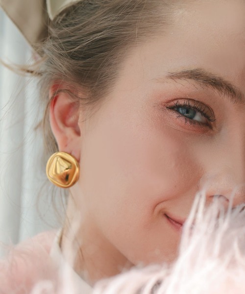 at.（アット）の「【at.】ヴィンテージボタンピアス（ピアス（両耳用）・レディース・シルバー/ゴールド・ONE SIZE）」の15枚目の写真