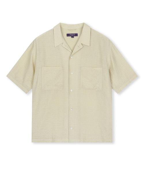 BESLOW(ビースロー)の「シワ加工ハーフシャツ ライトベージュ(シャツ/ブラウス・レディース・その他・SMALL/MEDIUM/LARGE/X-LARGE)」の1枚目の写真