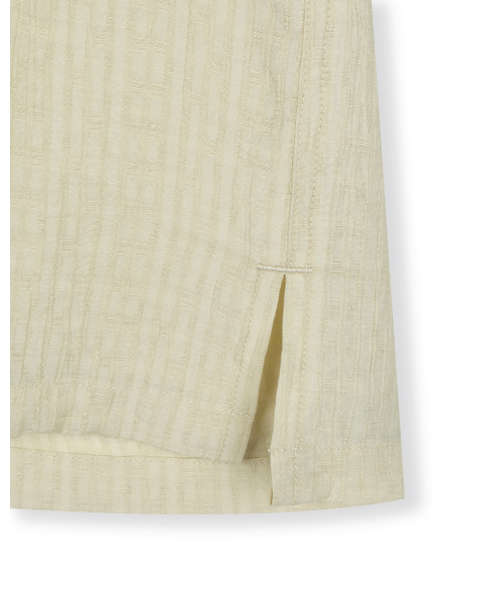 BESLOW(ビースロー)の「シワ加工ハーフシャツ ライトベージュ(シャツ/ブラウス・レディース・その他・SMALL/MEDIUM/LARGE/X-LARGE)」の6枚目の写真